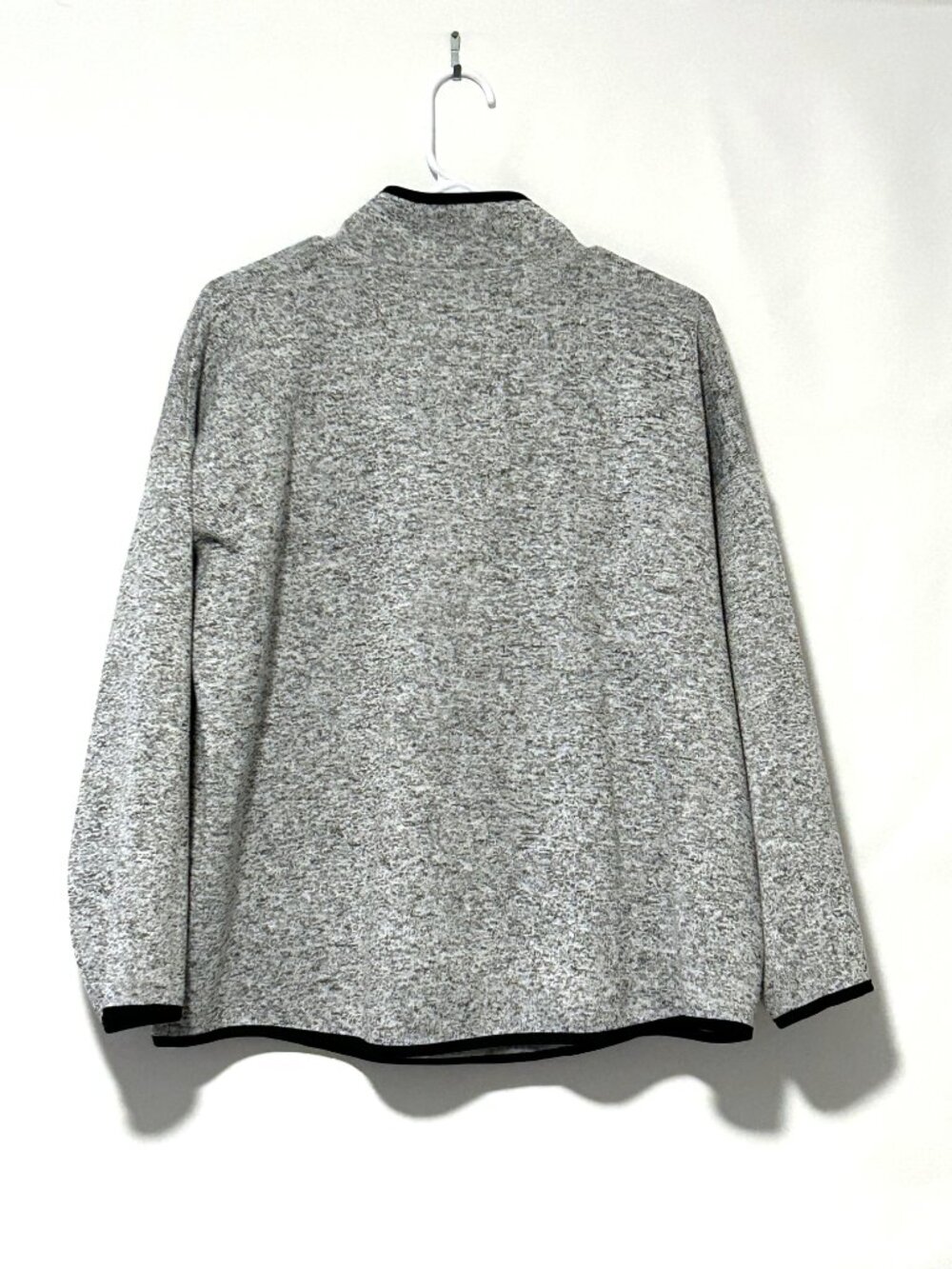 J. Jill Fit gray sweater fleece pullover with pocket & black trim, size L petite - Picture 3 of 6